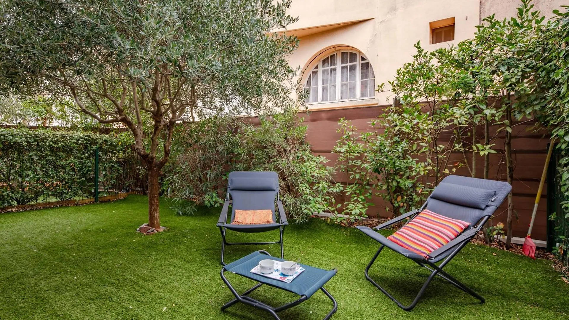 Apartment Coeur D'Azur - Apt Climatise - 1Km Plage Saint-Raphael
