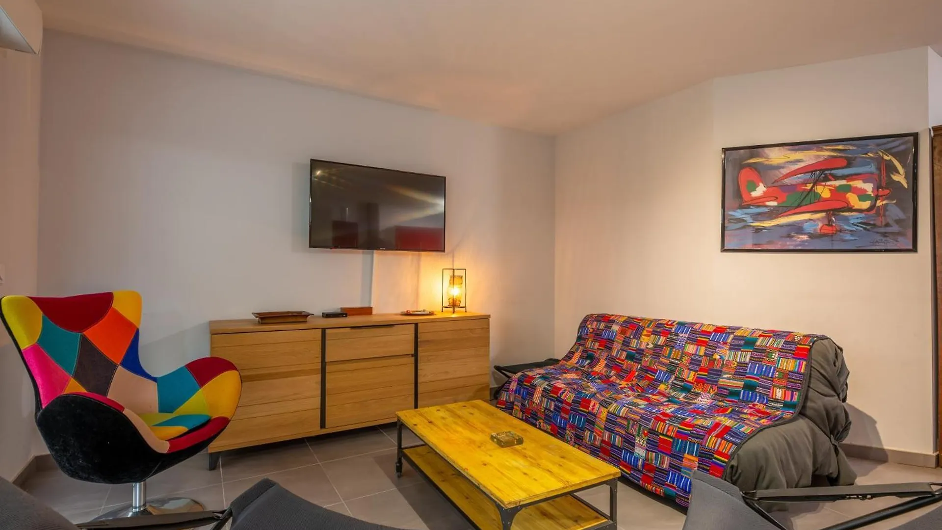 Coeur D'Azur - Apt Climatise - 1Km Plage Saint-Raphael  France